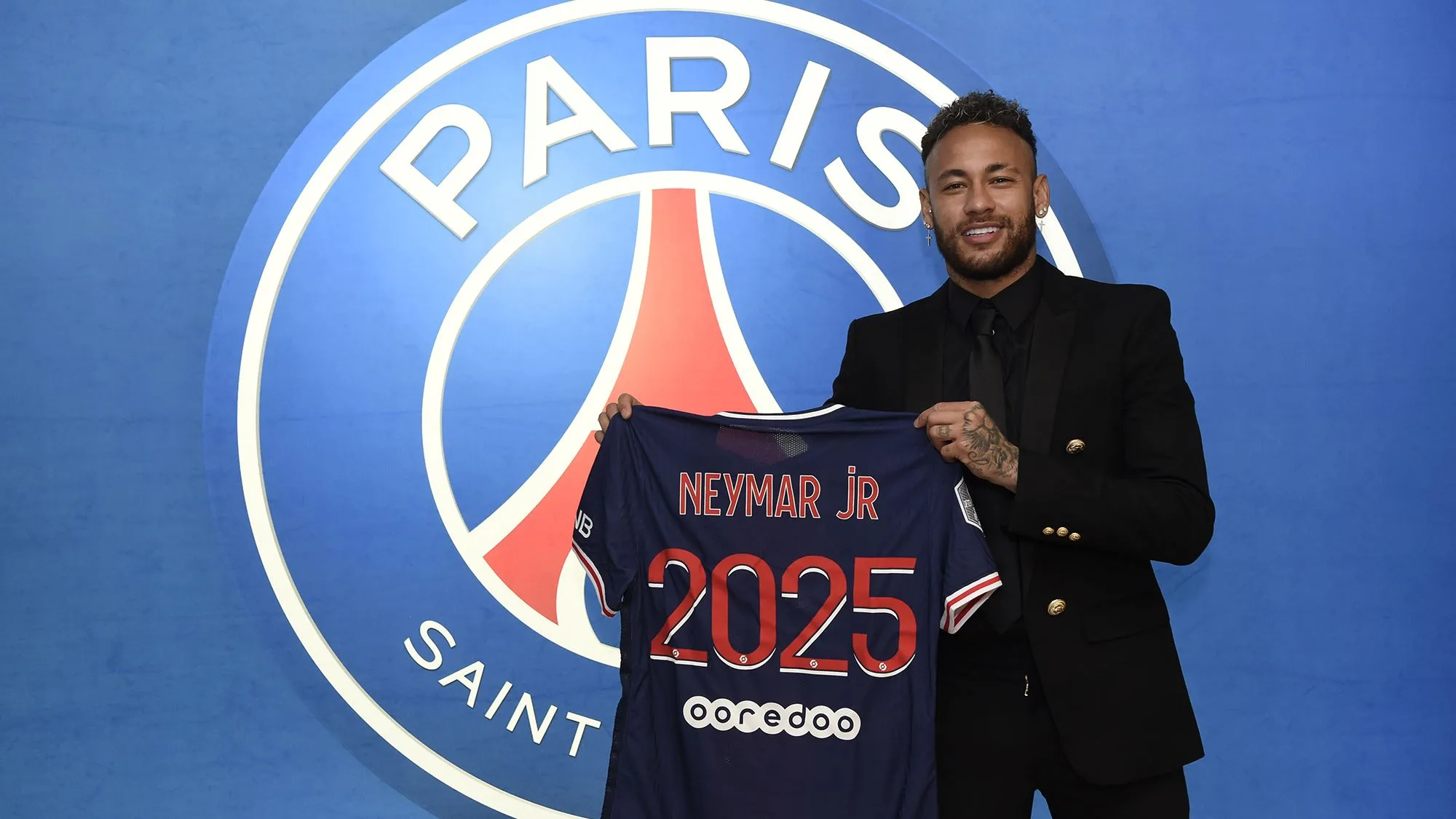 Neymar renueva con el PSG hasta 2026 Neymar renueva con el PSG hasta 2026