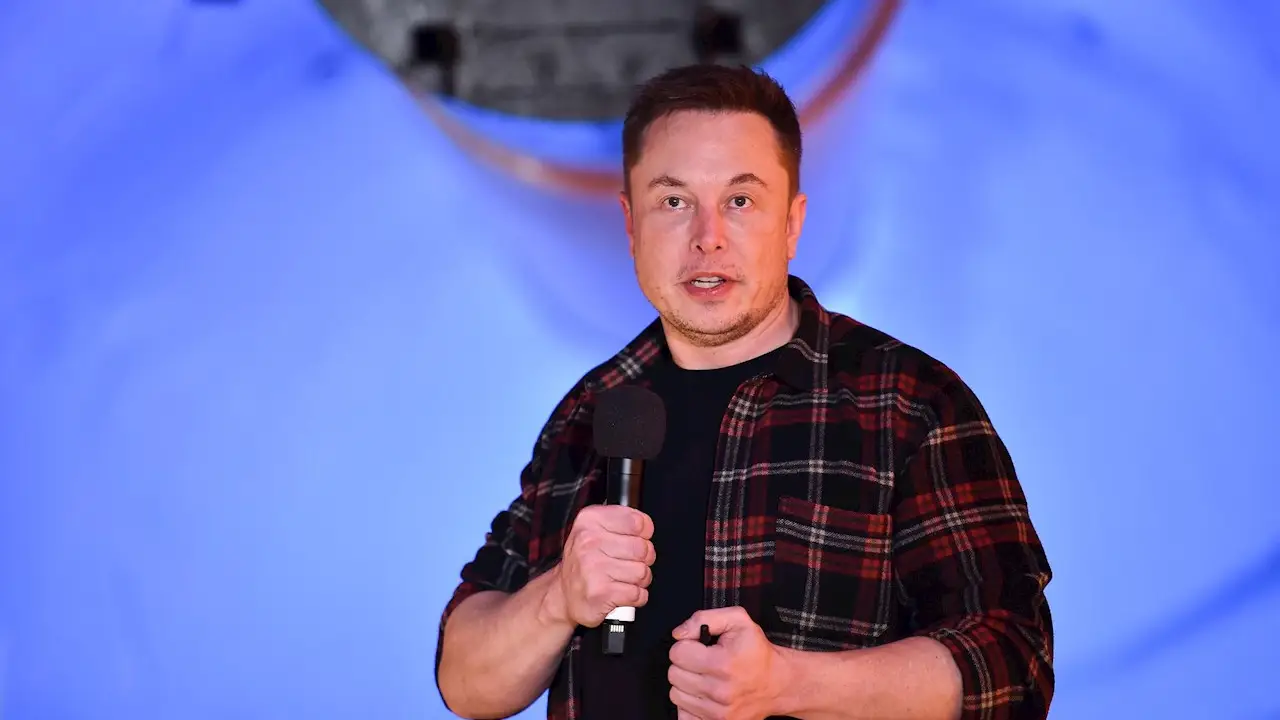 Elon Musk, fundador de Tesla Elon Musk, fundador de Tesla