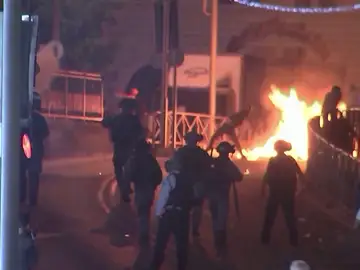 Jerusalén vive una segunda jornada de tensión entre palestinos e israelíes Jerusalén vive una segunda jornada de tensión entre palestinos e israelíes