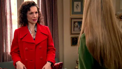 Estefanía comienza con su investigación, a espaldas de Maica Estefanía comienza con su investigación, a espaldas de Maica