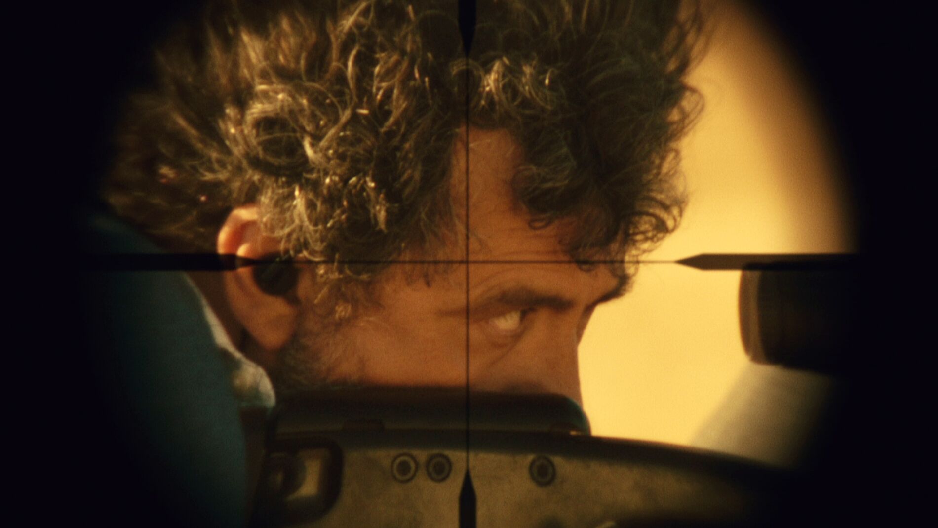 Un disparo sospechoso delata a Paco y Mariano