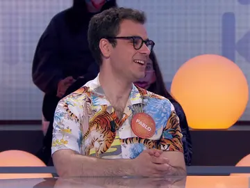 Salvaje y desenfadado: el llamativo look de Pablo creado por Raúl Gómez Salvaje y desenfadado: el llamativo look de Pablo creado por Raúl Gómez