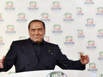 Efemérides de hoy 11 de mayo de 2021: Silvio Berlusconi