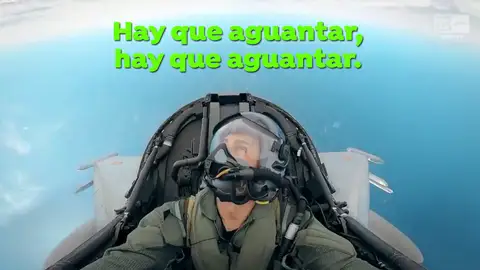 El sufrimiento de Pedro de la Rosa en un Eurofighter: "No veo nada, hay que aguantar" El sufrimiento de Pedro de la Rosa en un Eurofighter: "No veo nada, hay que aguantar"