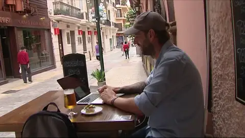 Crece la población en Málaga gracias al teletrabajo Crece la población en Málaga gracias al teletrabajo