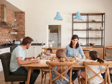 Cinco cosas de las que no debes hablar con niños delante Cinco cosas de las que no debes hablar con niños delante