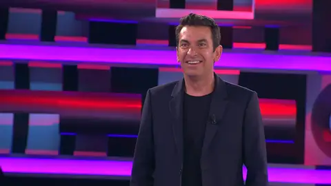 ¡No cuela! Arturo Valls cuenta un chiste y el concursante lo acaba por él en ‘¡Ahora caigo!’ ¡No cuela! Arturo Valls cuenta un chiste y el concursante lo acaba por él en ‘¡Ahora caigo!’