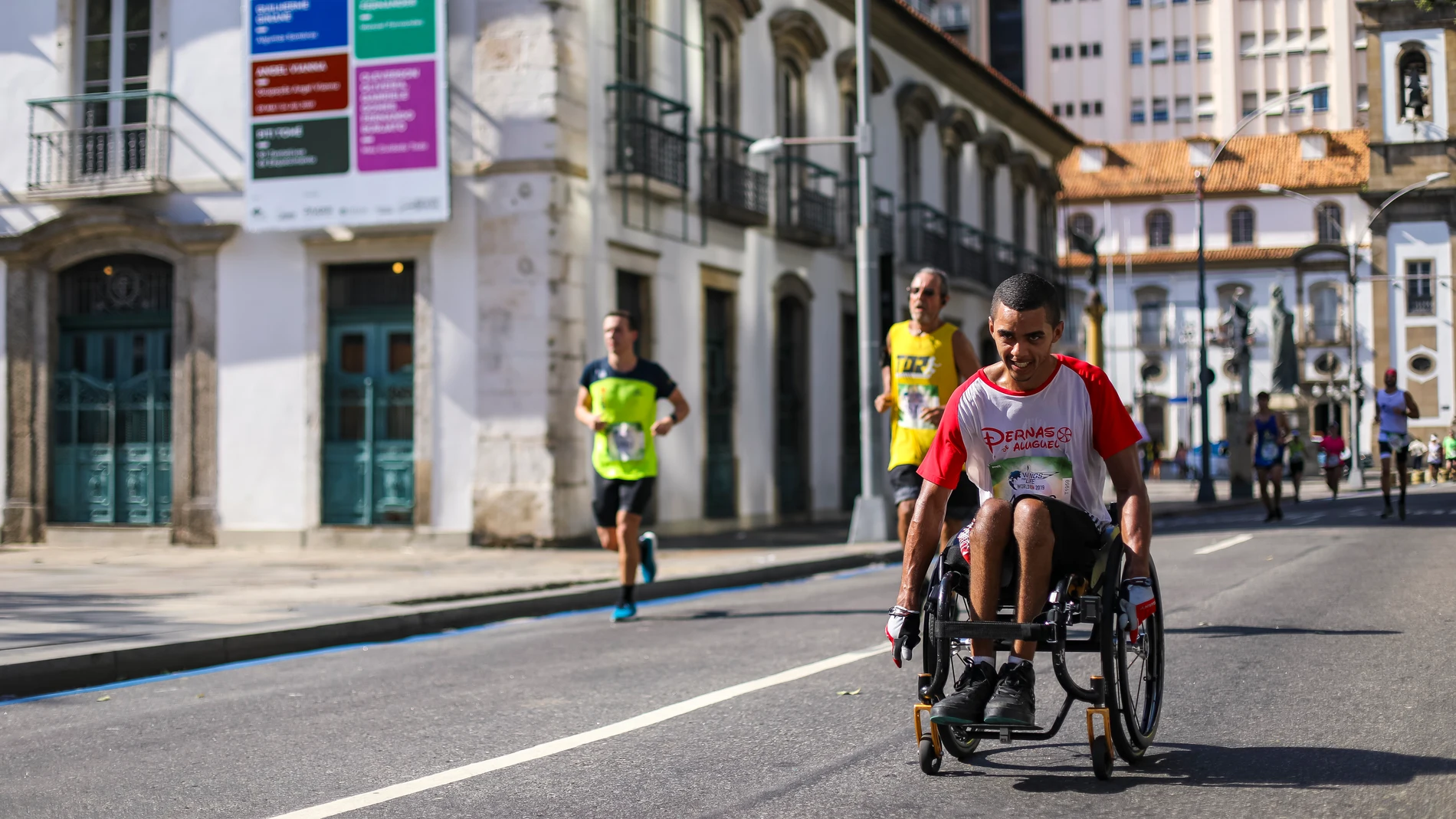 Cerca de 185.000 corredores participan en la carrera solidaria para la investigación de las lesiones de médula espinal