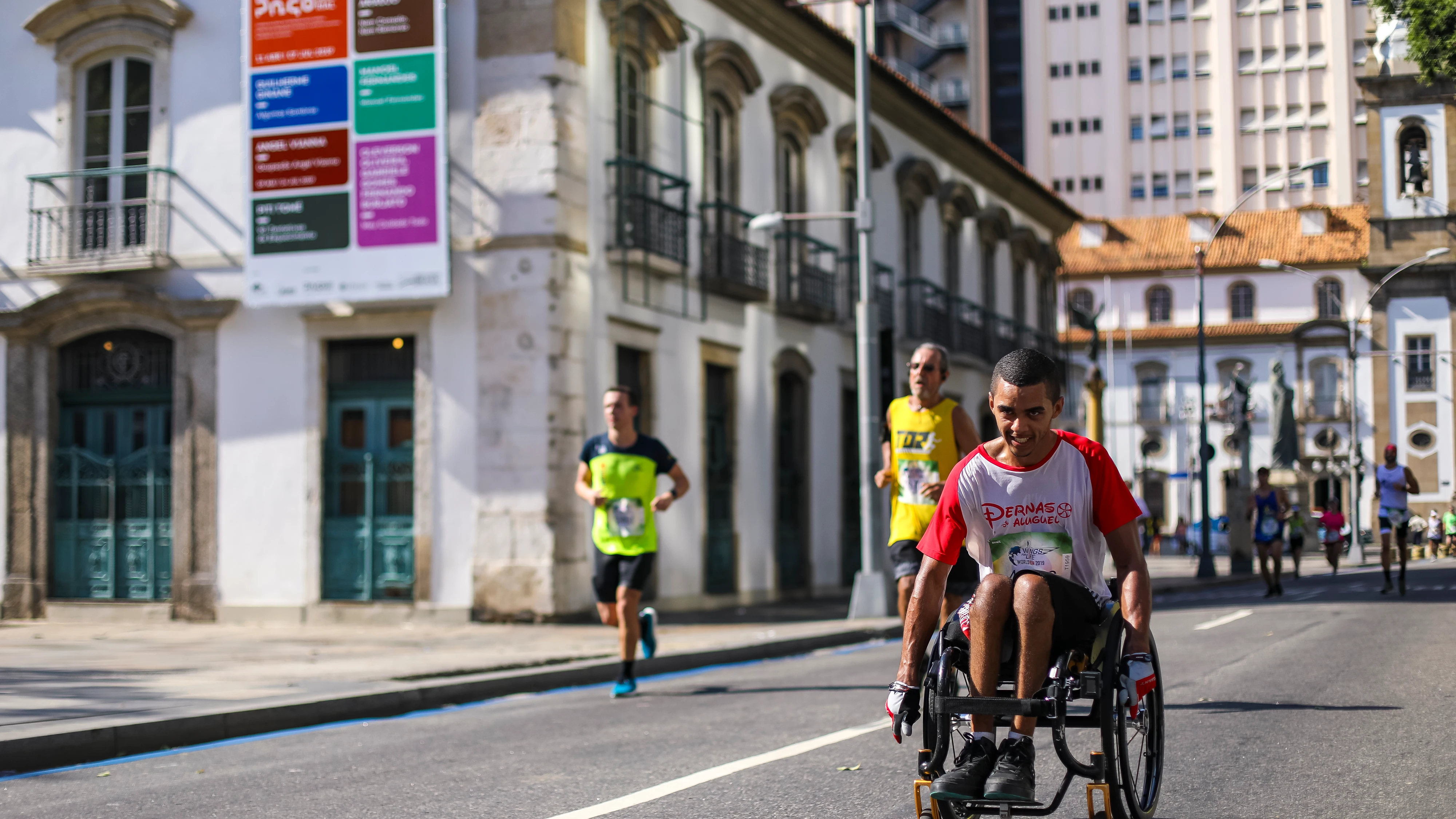 Cerca de 185.000 corredores participan en la carrera solidaria para la investigaci&oacute;n de las lesiones de m&eacute;dula espinal