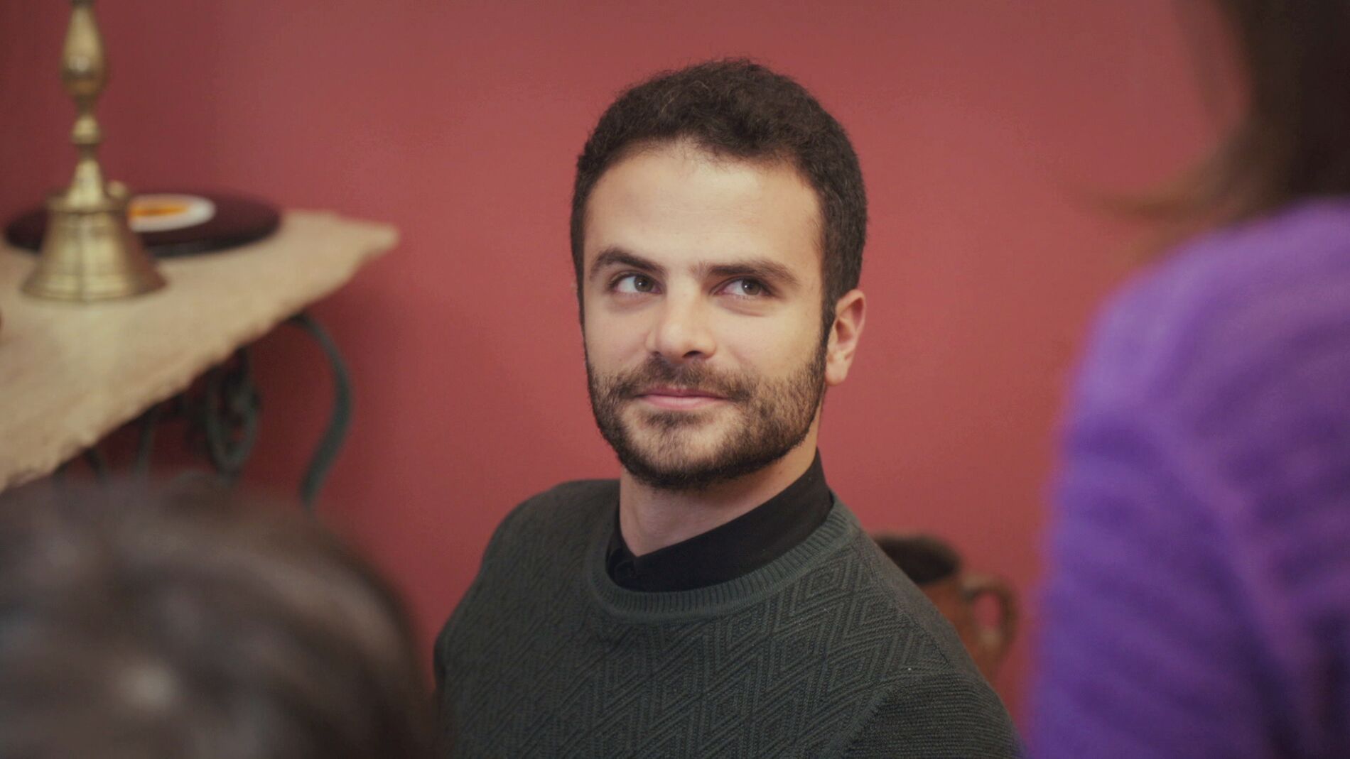 Ceyda, sorprendida por la inesperada reacci&oacute;n de Raif al conocer a Arda