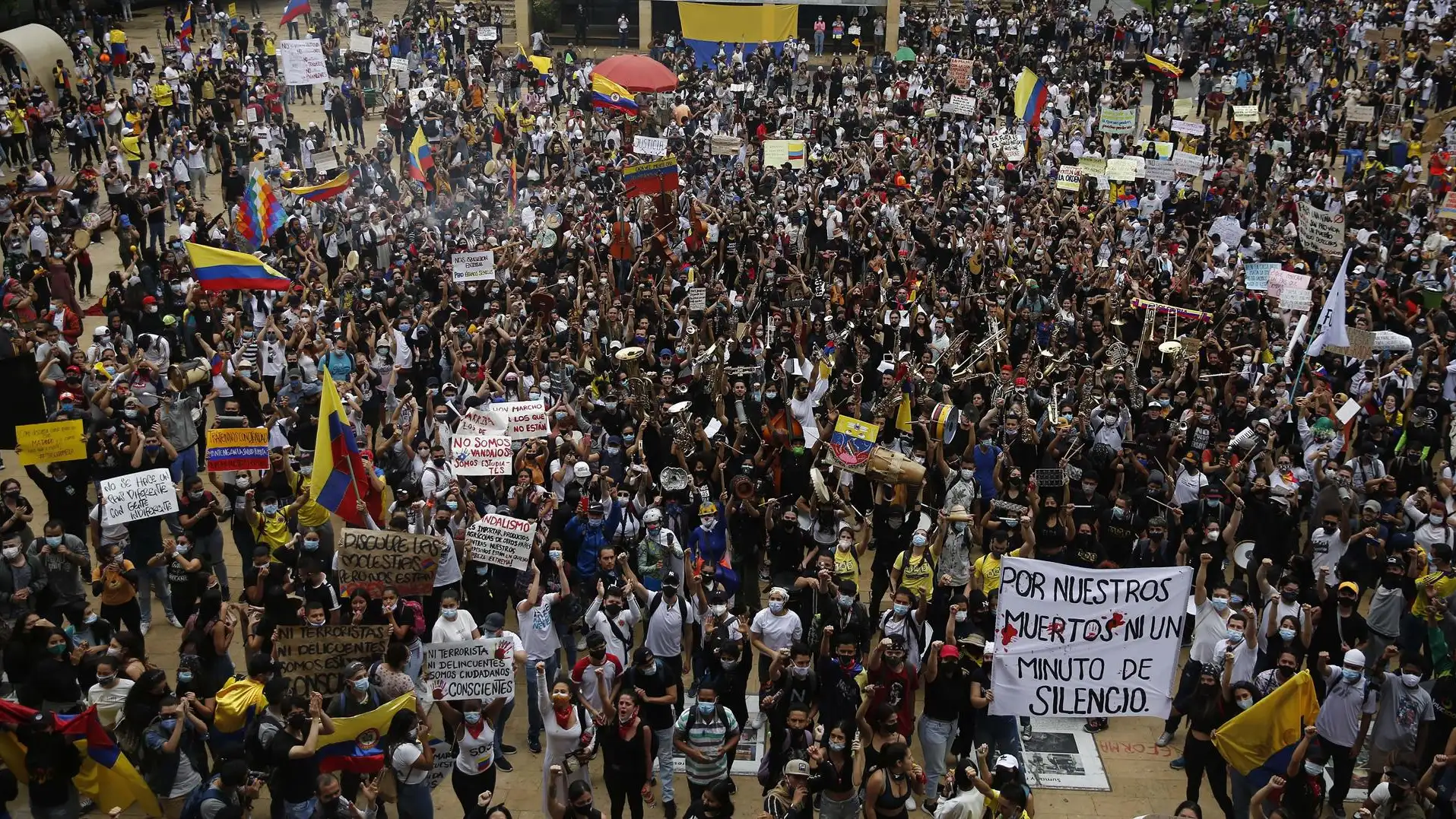 El Gobierno de Colombia no consigue relajar el ambiente pese a su intento de di&aacute;logo