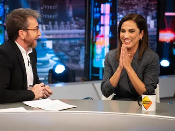 Fernando Colomo y Toni Acosta reflexionan sobre el amor: ¿podrían enamorarse de dos personas a la vez? Fernando Colomo y Toni Acosta reflexionan sobre el amor: ¿podrían enamorarse de dos personas a la vez?