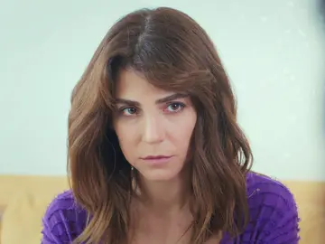 Ceyda acepta a robar a Fazilet… a espaldas de Bahar Ceyda acepta a robar a Fazilet… a espaldas de Bahar