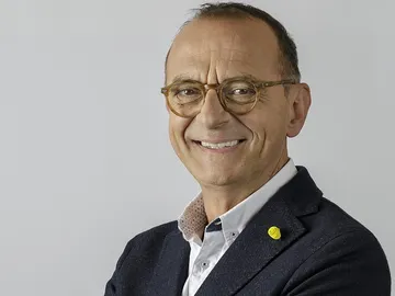 Sorprenden a alcalde de Lleida cenando en un restaurante pasadas las 23 horas Sorprenden a alcalde de Lleida cenando en un restaurante pasadas las 23 horas