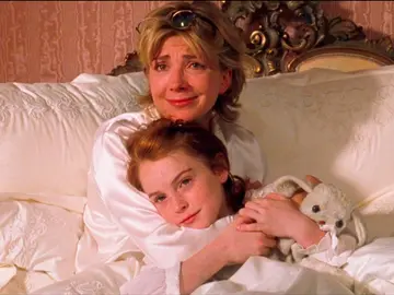 Lindsay Lohan yNatasha Richardson en 'Tú a Londres y yo a California' Lindsay Lohan yNatasha Richardson en 'Tú a Londres y yo a California'