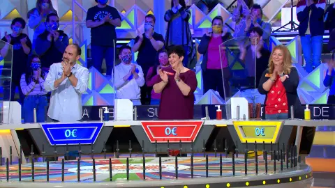 El emotivo aplauso los concursantes en el especial por el Día del Niño Hospitalizado  El emotivo aplauso los concursantes en el especial por el Día del Niño Hospitalizado