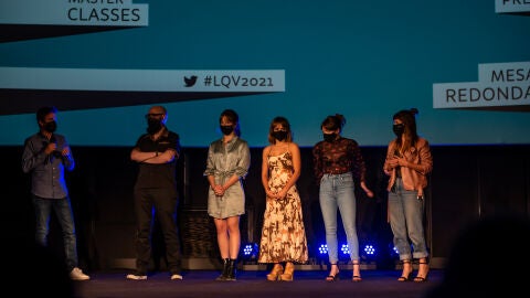 Premiere 'La reina del pueblo'