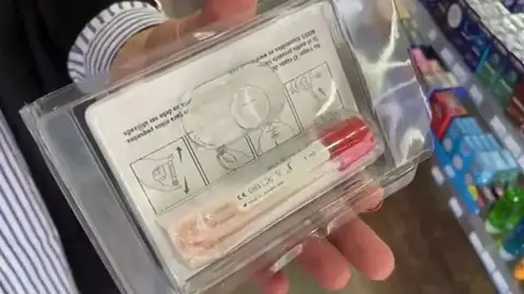 Test de saliva en todas las farmacias de Galicia Test de saliva en todas las farmacias de Galicia