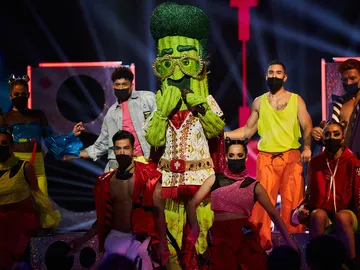 El Cactus se desmelena en ‘Mask Singer’ con ‘Tik Tok’ de Ke$ha El Cactus se desmelena en ‘Mask Singer’ con ‘Tik Tok’ de Ke$ha