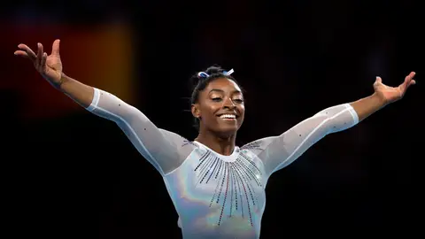 La campeona olímpica de gimnasia artística Simone Biles La campeona olímpica de gimnasia artística Simone Biles