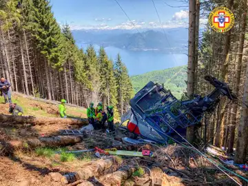 imagen del mortal accidente de teleférico en Italia imagen del mortal accidente de teleférico en Italia