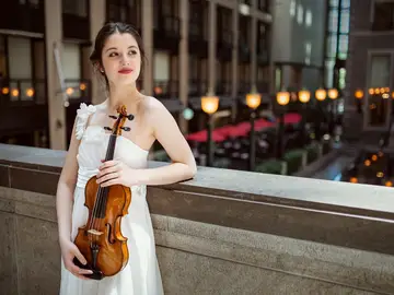 María Dueñas, violinista María Dueñas, violinista