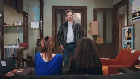 Bahar y Ceyda, ante la hora de sincerarse con Arif: ¿le contarán el chantaje de Cem? Bahar y Ceyda, ante la hora de sincerarse con Arif: ¿le contarán el chantaje de Cem?