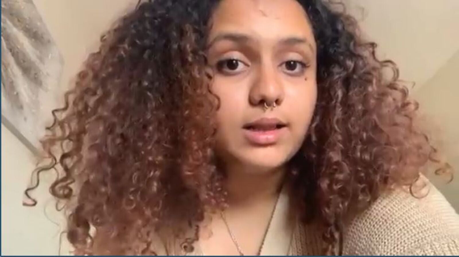 Una joven española de origen saharaui asegura que se niegan a alquilarle un piso por la foto de WhatsApp