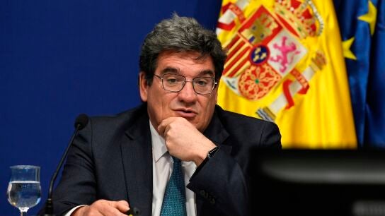 Jos&eacute; Luis Escriv&aacute;, ministro de Seguridad Social.