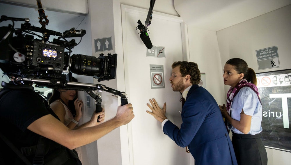 Álvaro Cervantes y Macarena Gómez en una de las secuencias