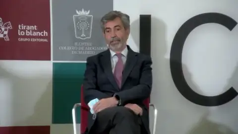 Carlos Lesmes responde a Pedro Sánchez: "Un indulto cuando no hay concordia es difícil de aceptar" Carlos Lesmes responde a Pedro Sánchez: "Un indulto cuando no hay concordia es difícil de aceptar"