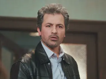 Avance de ‘Mujer’: La evidente demostración de que Arif sigue enamorado de Bahar Avance de ‘Mujer’: La evidente demostración de que Arif sigue enamorado de Bahar