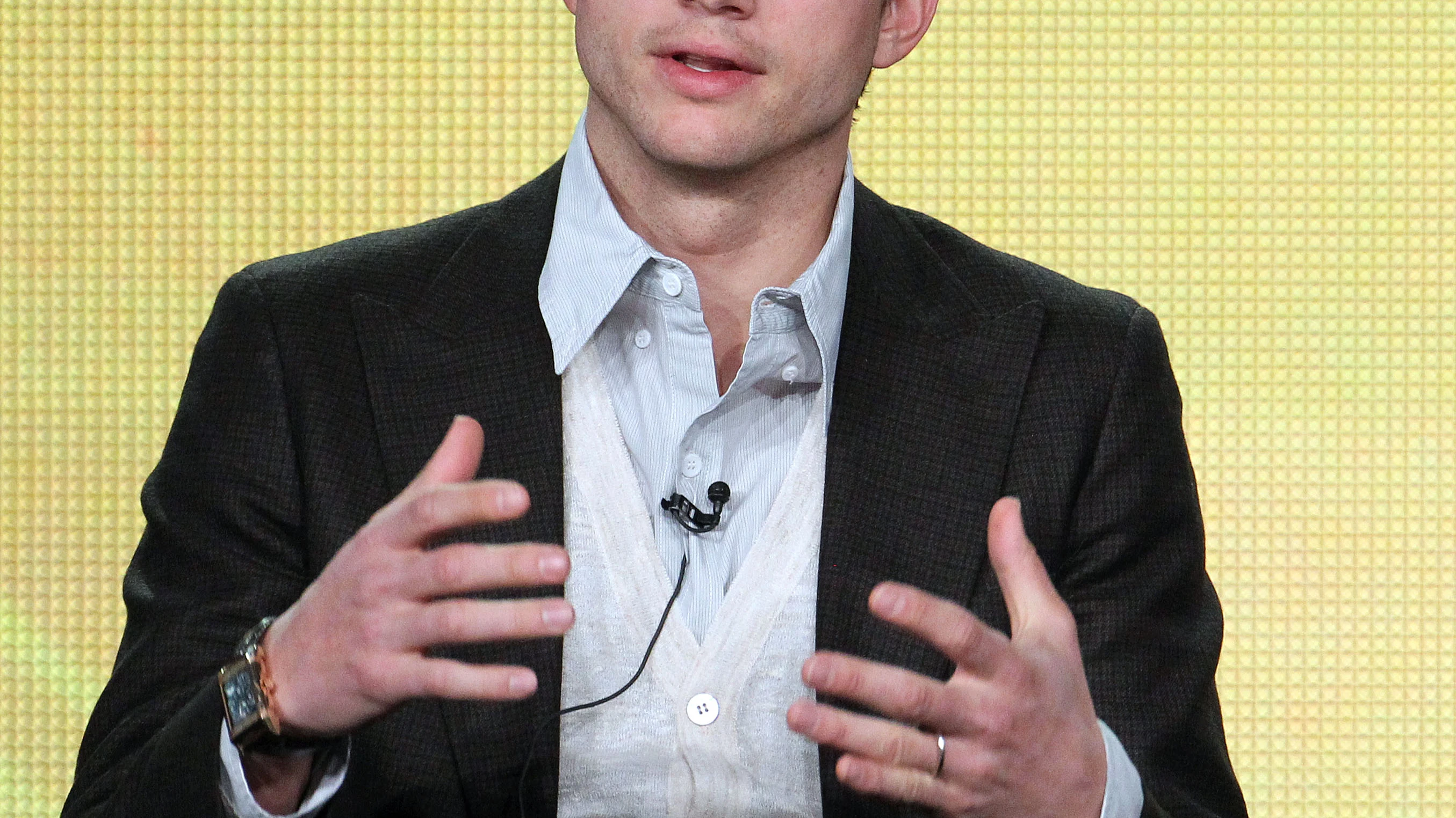 Ashton Kutcher Ashton Kutcher