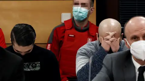 Juan Carlos Jiménez se declara culpable del triple asesinato de Cáseda: "Cuando saco el arma, no me acuerdo de nada" Juan Carlos Jiménez se declara culpable del triple asesinato de Cáseda: "Cuando saco el arma, no me acuerdo de nada"