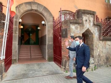 El presidente de la Generalitat, Pere Aragonès, visita a la expresidenta del Parlament Carme Forcadell en la cárcel de Wad Ras