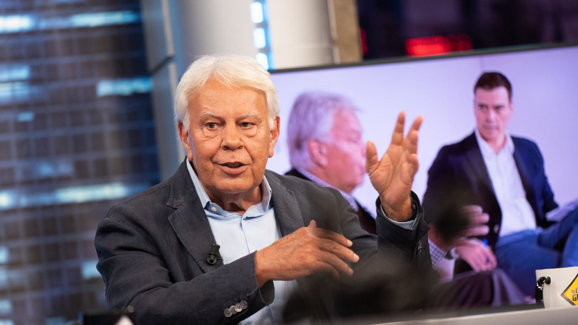 La crítica de Felipe González al PSOE y la política actuales: "Me siento huérfano de representación"