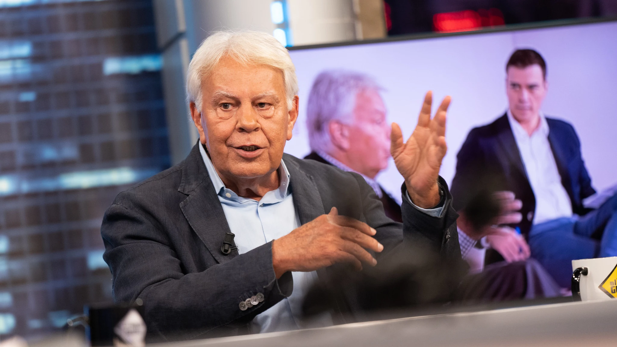 La crítica de Felipe González al PSOE y la política actuales: "Me siento huérfano de representación" La crítica de Felipe González al PSOE y la política actuales: "Me siento huérfano de representación"