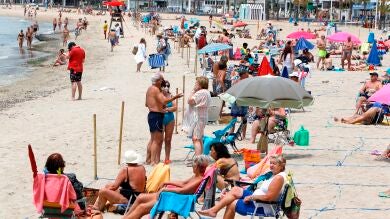 Bonos turísticos de hasta 700€: quiénes pueden solicitarlo y qué requisitos son necesarios