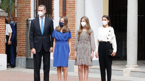 La Familia Real en la Confirmación de Leonor