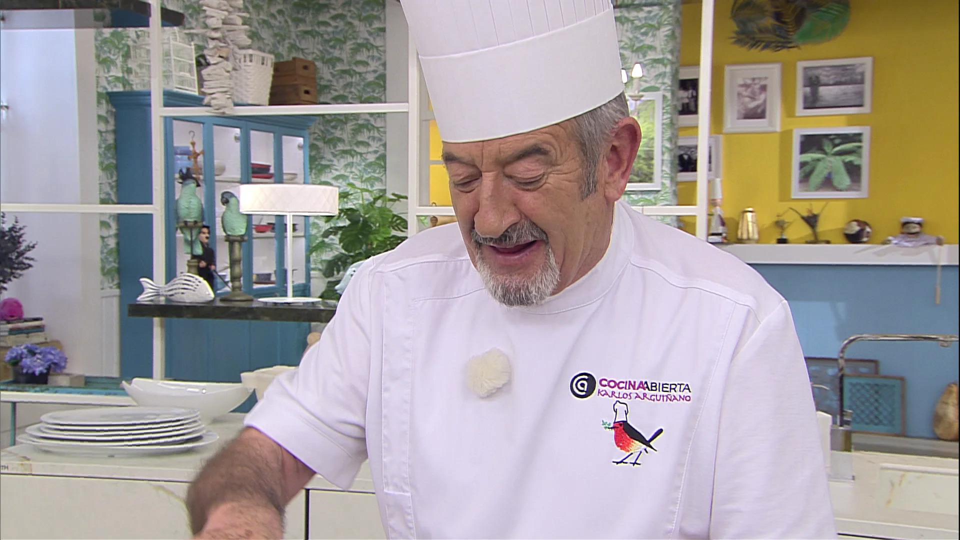 Karlos Arguiñano recibe un mensaje importante del especialista en sopa de pulpo: "Vamos a hacerle caso"