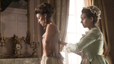 El elenco de 'La cocinera de Castamar' habla del precioso vestuario de la serie: 