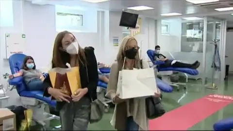 La curiosa iniciativa del Banco de Sangre: celebrar un cumpleaños en el hospital y donar como regalo La curiosa iniciativa del Banco de Sangre: celebrar un cumpleaños en el hospital y donar como regalo