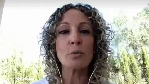 El caso de Sonia, una paciente con coronavirus persistente que empeoró al ponerse la vacuna El caso de Sonia, una paciente con coronavirus persistente que empeoró al ponerse la vacuna