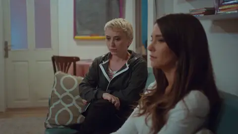 El ultimátum de Candan a Zeynep: “Decide si quieres salvarte de Cemal” El ultimátum de Candan a Zeynep: “Decide si quieres salvarte de Cemal”