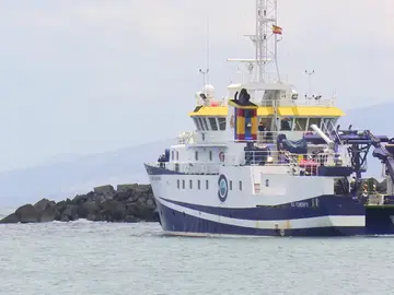El buque con el sonar y el robot llega a Tenerife comienza a buscar a Anna y Olivia El buque con el sonar y el robot llega a Tenerife comienza a buscar a Anna y Olivia