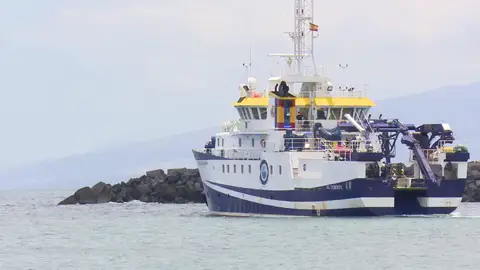 El buque con el sonar y el robot llega a Tenerife comienza a buscar a Anna y Olivia El buque con el sonar y el robot llega a Tenerife comienza a buscar a Anna y Olivia