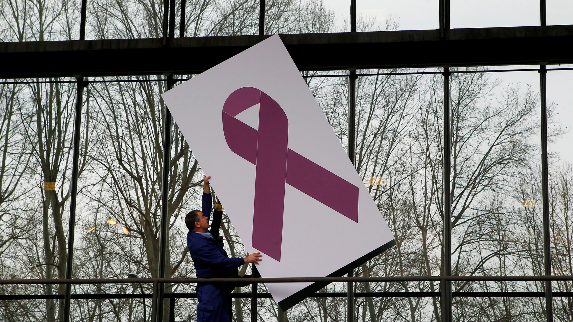 Lazo contra la violencia machista Lazo contra la violencia machista