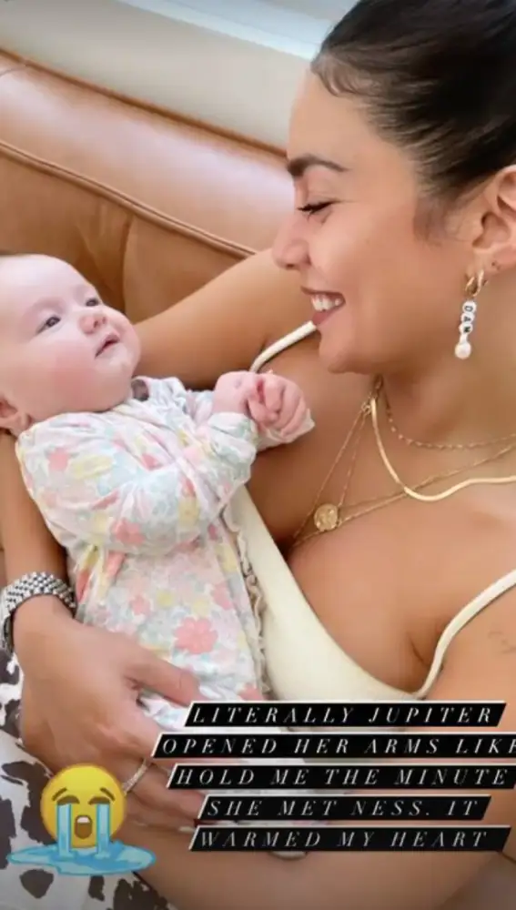 Vanessa Hudgens y baby Jupiter