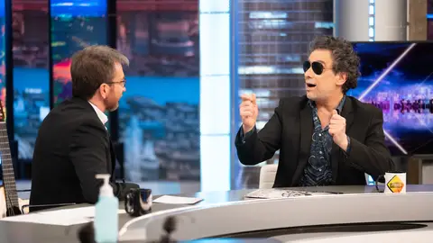 Andrés Calamaro, sobre sus amigos delincuentes: "Si son asesinos no se lo he preguntado" Andrés Calamaro, sobre sus amigos delincuentes: "Si son asesinos no se lo he preguntado"