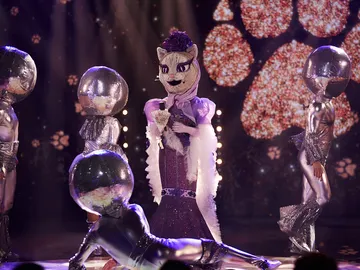 La Gatita saca su lado más setentero al ritmo de 'Waterloo' en 'Mask Singer' La Gatita saca su lado más setentero al ritmo de 'Waterloo' en 'Mask Singer'